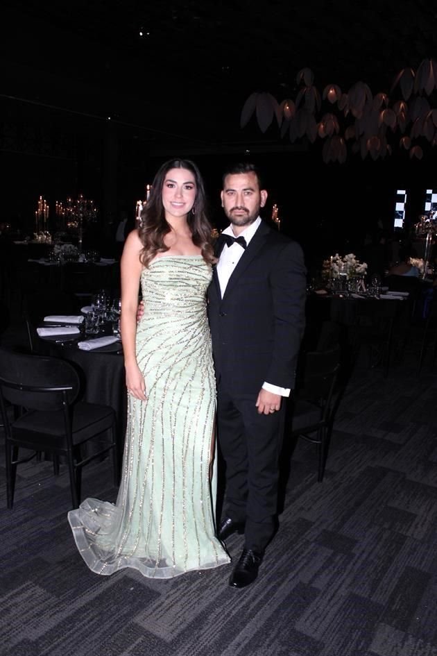 Diana González y Adrián Martínez