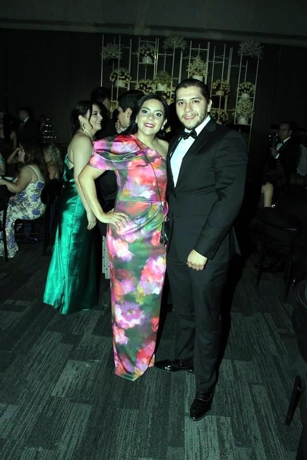 Carolina Elizondo y Uriel Sánchez