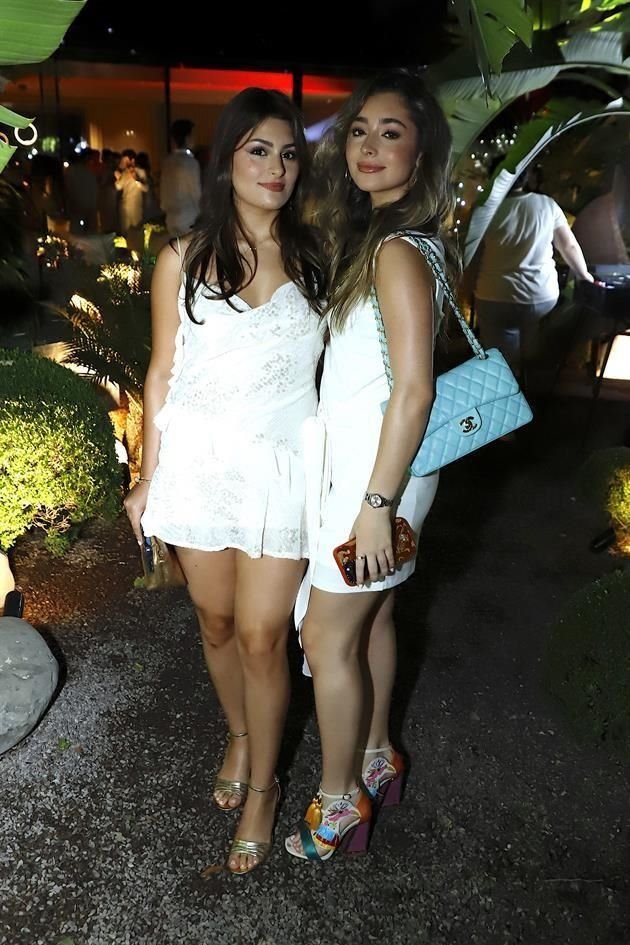 Raquel Decrescenzo y Vicky Yarte