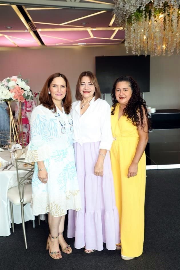Lily Olivares, Ángeles Rodríguez y Mirtha Rodríguez