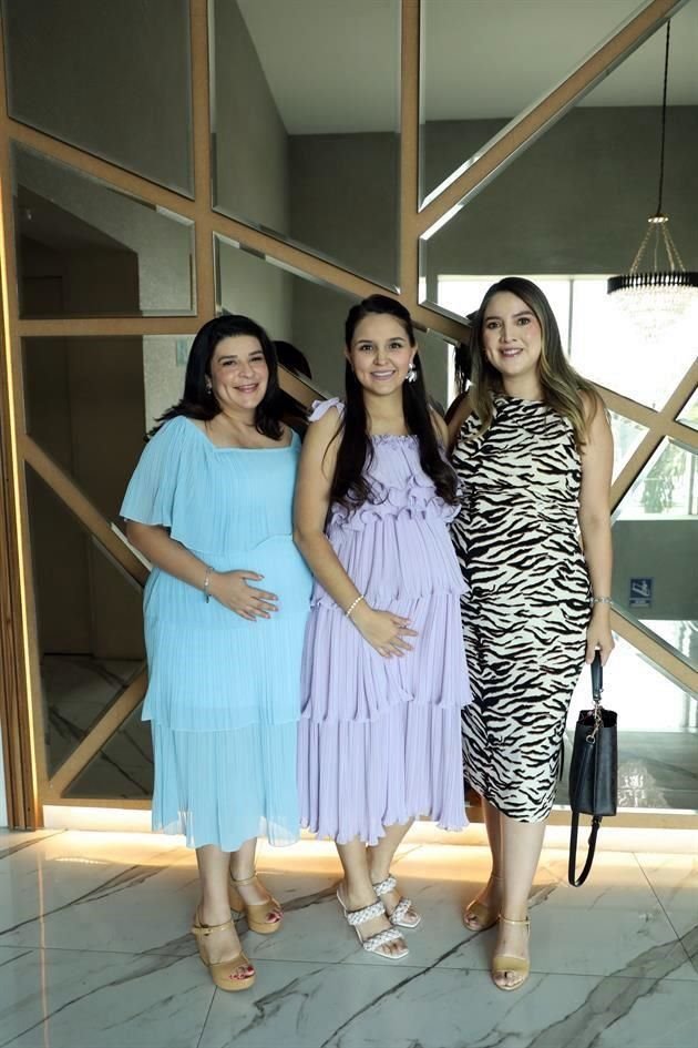Joan Villarreal, Melissa Caballero y Gaby Medina