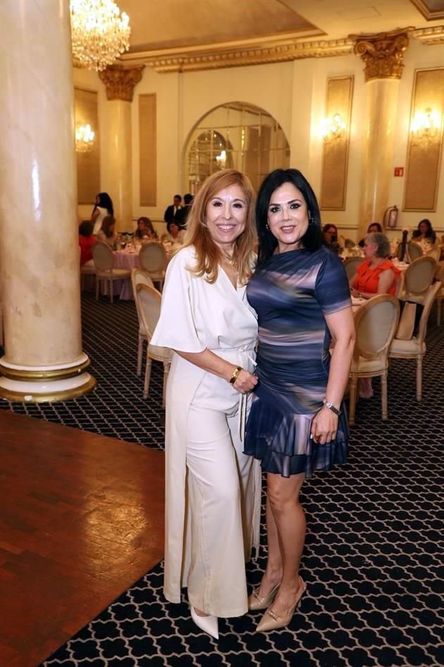 Mirthala Botello y Elisa Acosta