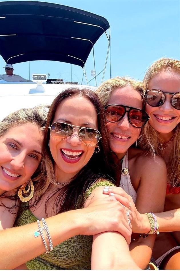 Eva Pimentel, Tere Mondragón, Éricka Manautou y Frieda Erhard