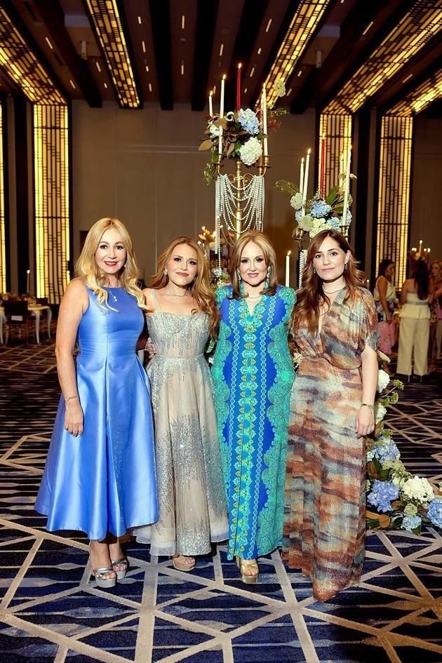 Marcela Ayala, LA FESTEJADA, Lily Ayala y Deborah Pierce