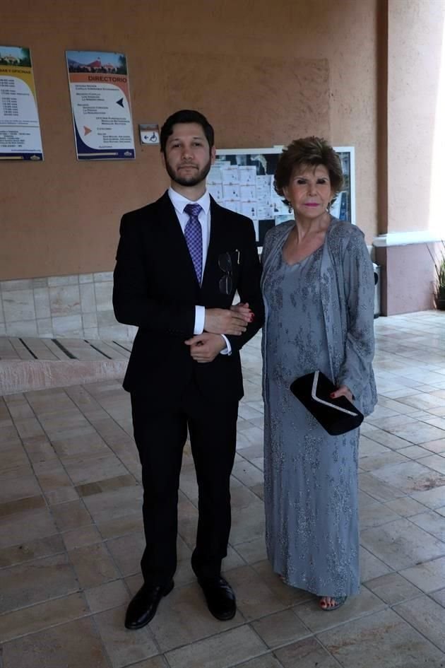 Adrián Díaz y Alicia Uribe de Cebrián