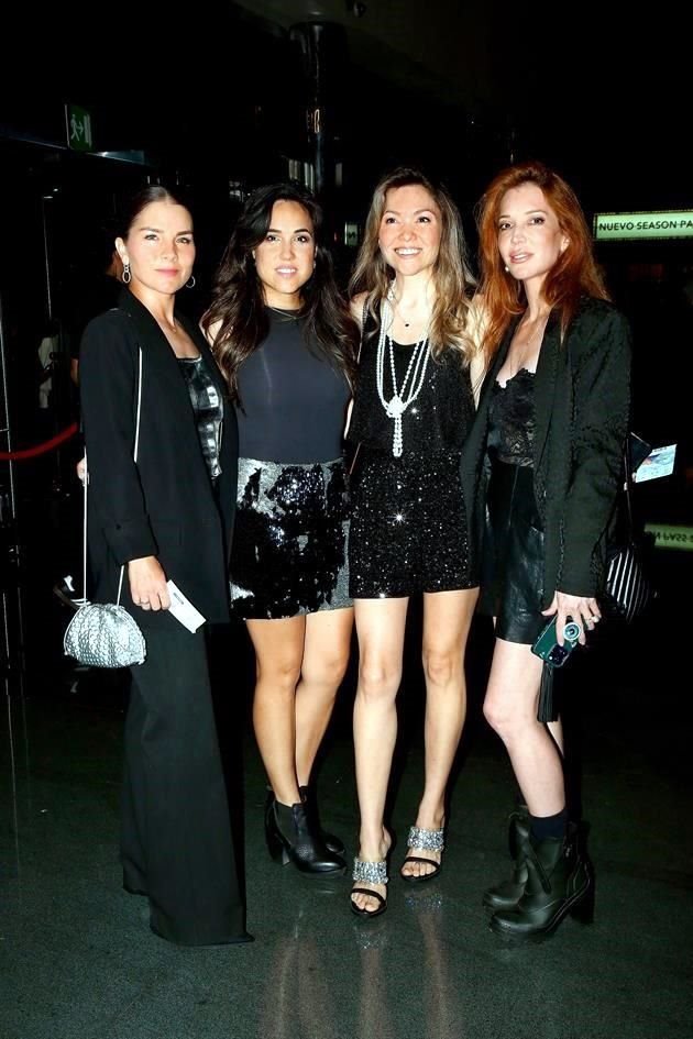 Lucía Guerra, Ana Pau Elizondo, Bárbara Treviño y Sulamit Elizondo