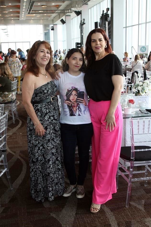 Rosy de Diego, Karla Sauceda y Sonia Treviño