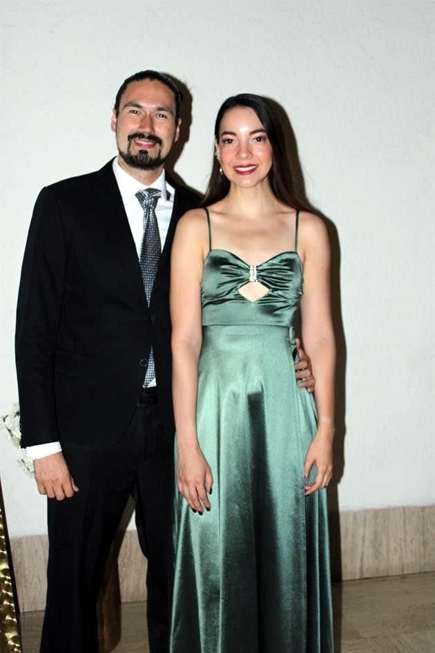 Emmanuel Ortega y Evelyn García