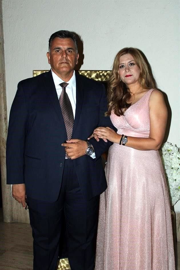 Miguel Fernández y María Teresa Alvarado