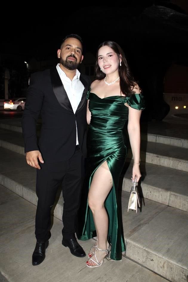 Francisco Farías y Leslie Ortiz