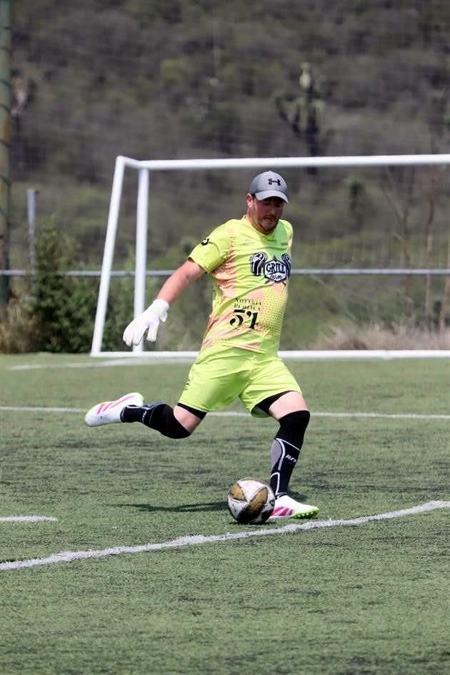 Ricardo Martínez Ibarra, portero de Huskies Reds