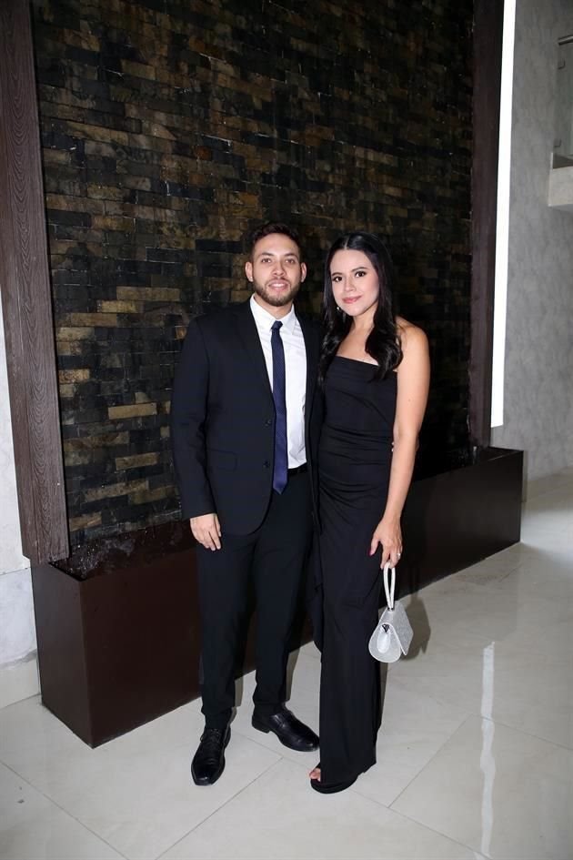 Daniel Reyes y Karina Figueroa