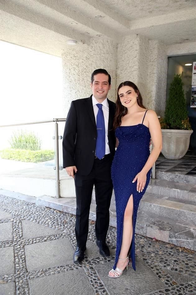 Enrique Garza y Paulina Pérez