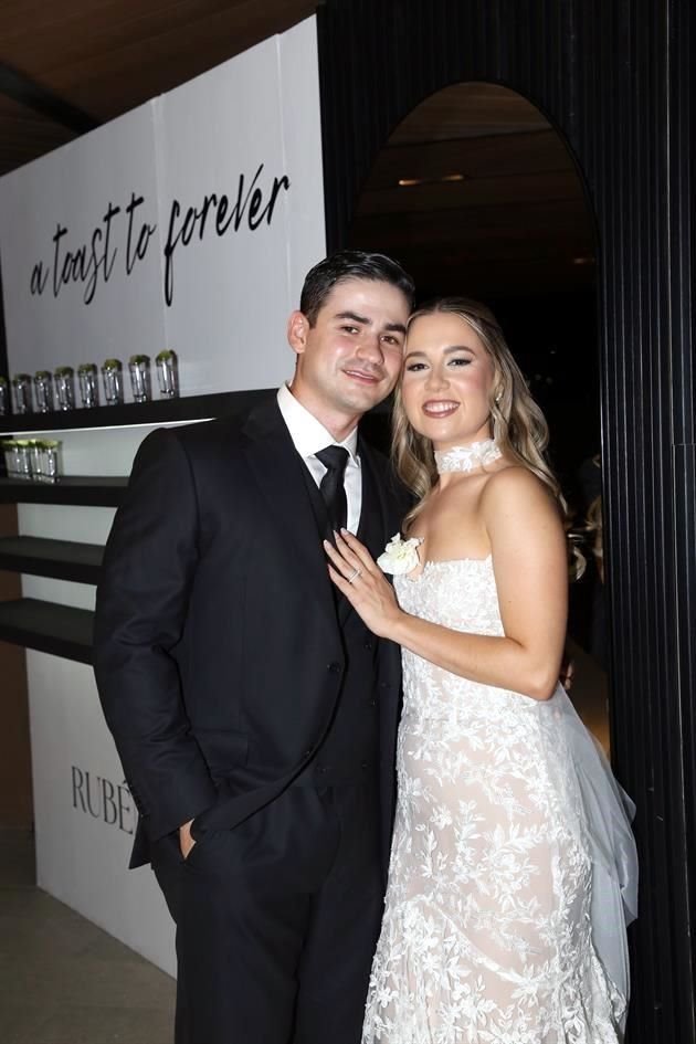 José Rubén Rodríguez y Gabriela Reyes Garza
