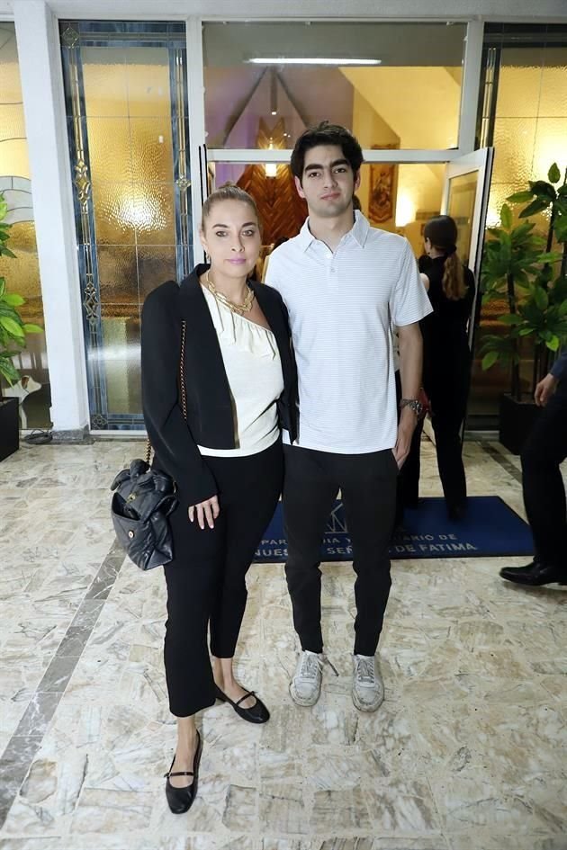 Lorena Alcocer y Marcelo Hernández