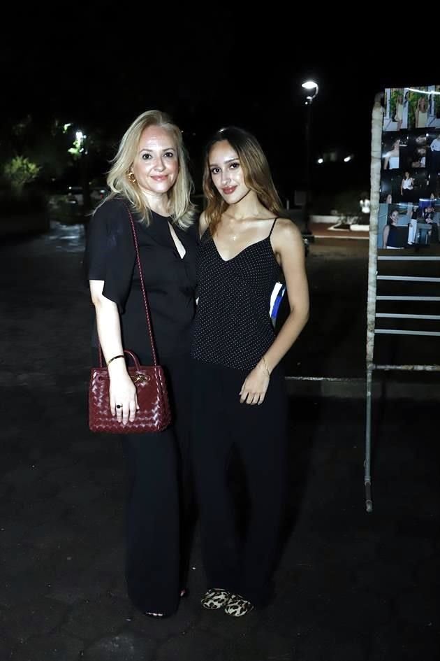 Isabel Gámez de Garza e Isabella Garza