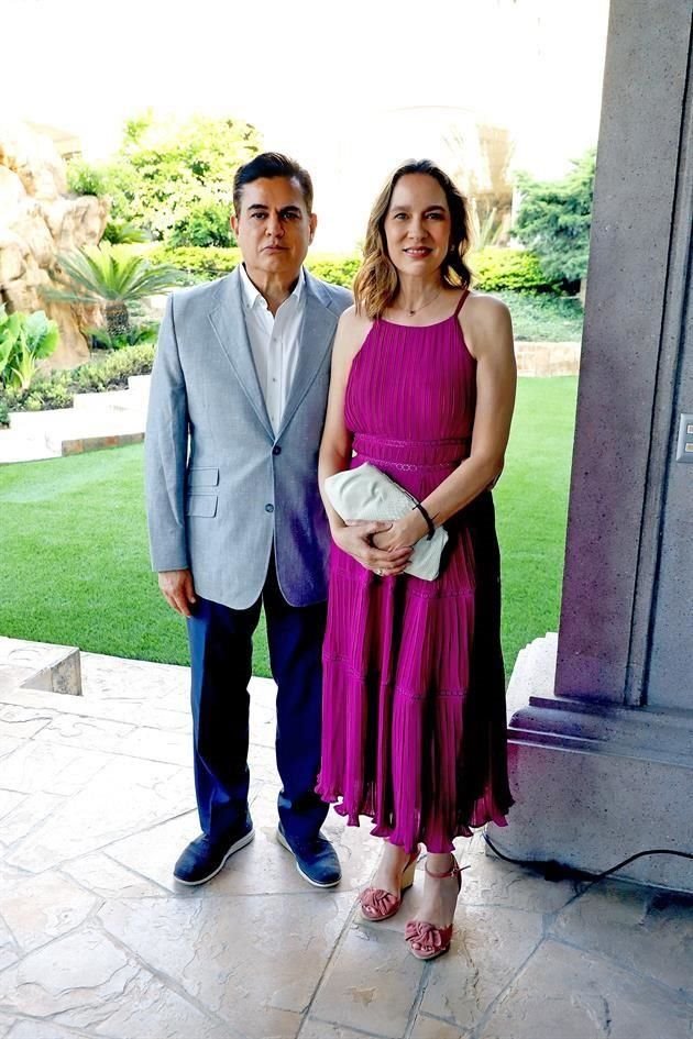 Mauricio Marchand y Márgara Treviño de Marchand