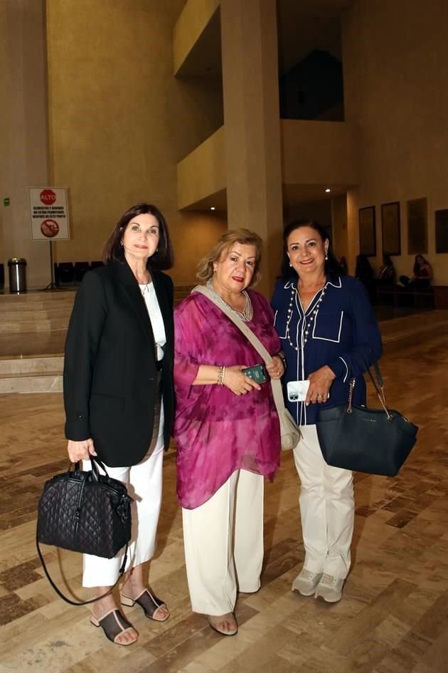Cristina Maiz de González Parás, Tere Garza de Celada y Marina Grijalva de Fox