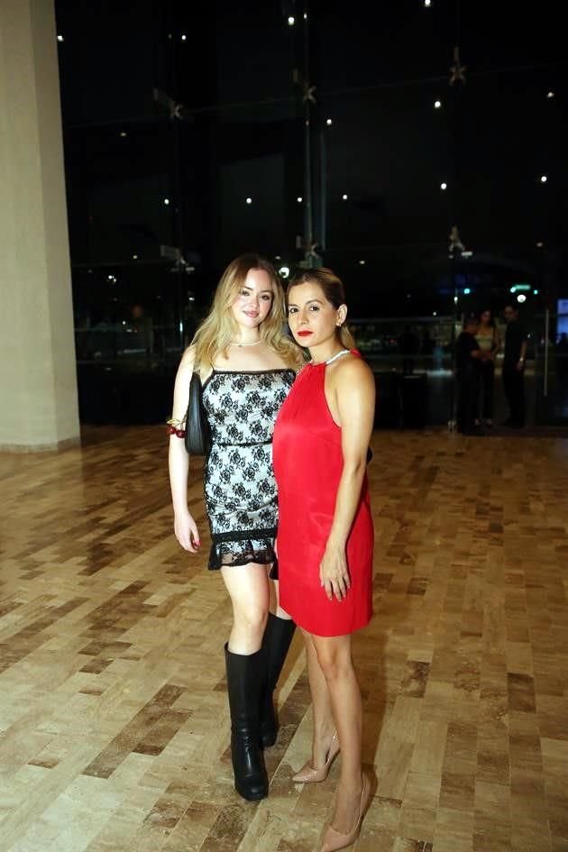 Delia Benavides y Jessica Gómez