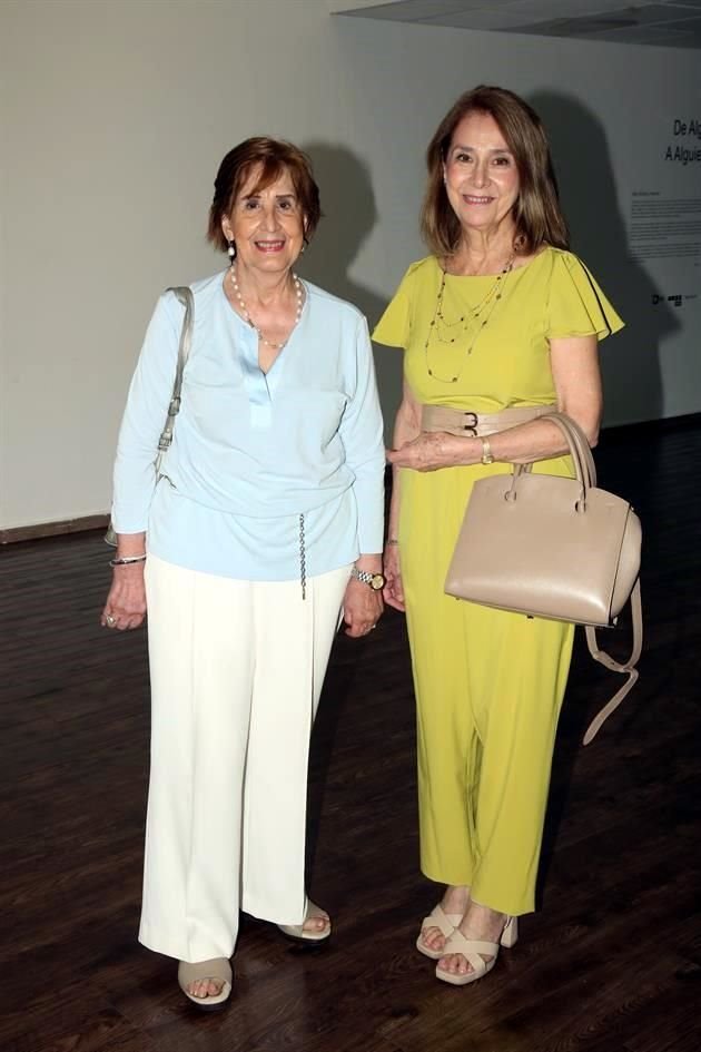 María Esther Alanís y Nancy Rodríguez