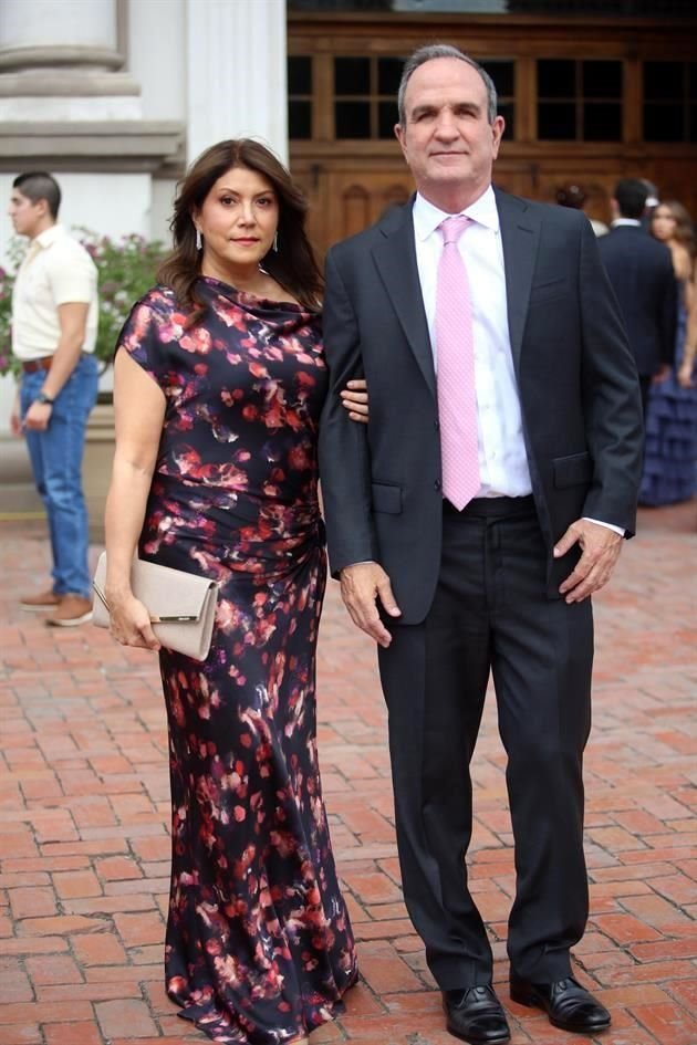 Mercedes de Maiz y Pepe Maiz