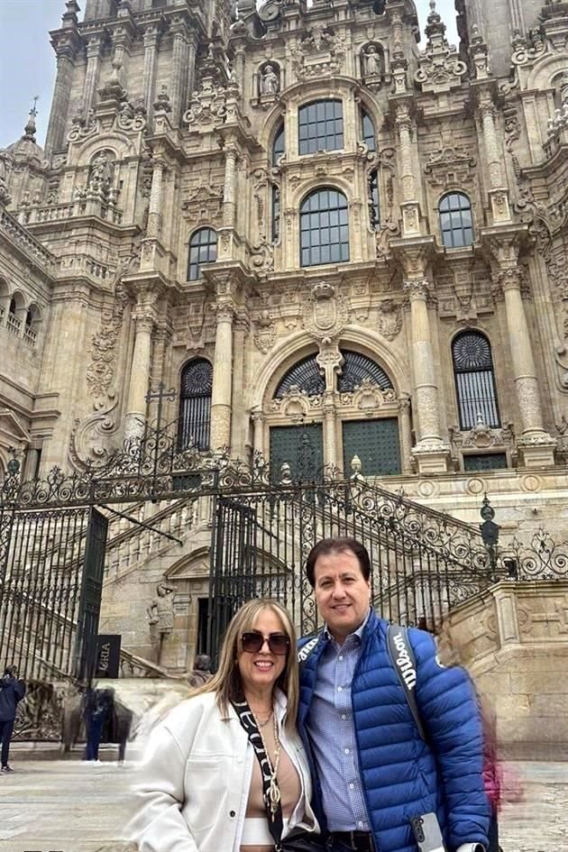Eloy Cavazos Galindo y Magda de Cavazos