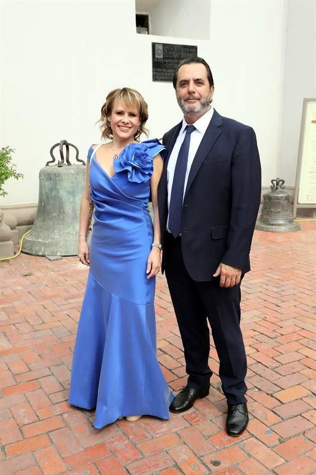 Eva Hernández de Williams y Eduardo Williams