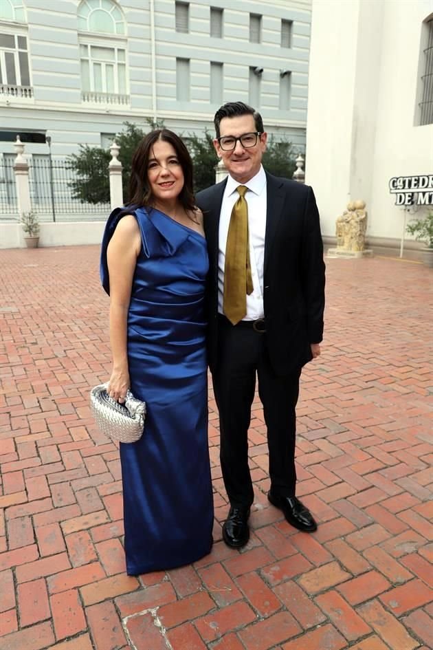 Alejandra Clariond y René Becerra