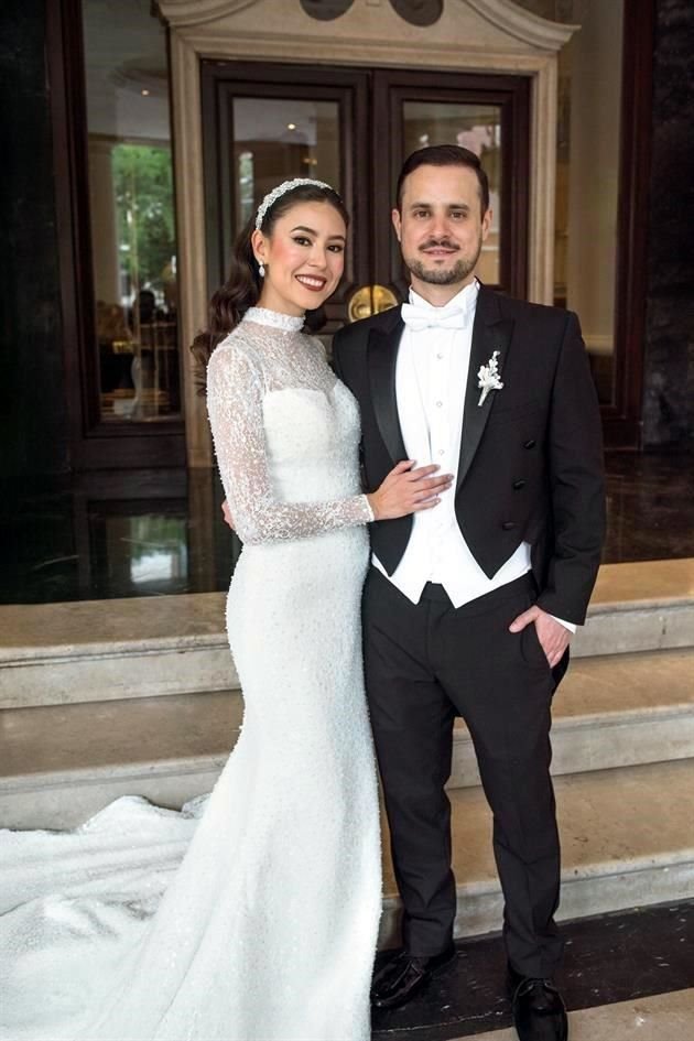 Alejandro Flores Gutiérrez y Alejandra Oviedo Walle
