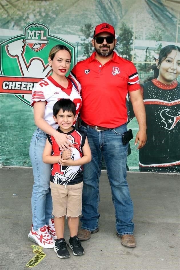 Orelia Alemán, Pancho Cortés y Lauro Cortés