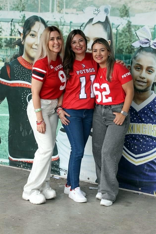 Fhátima Garza, Silvia Galván y Elsy Rodríguez