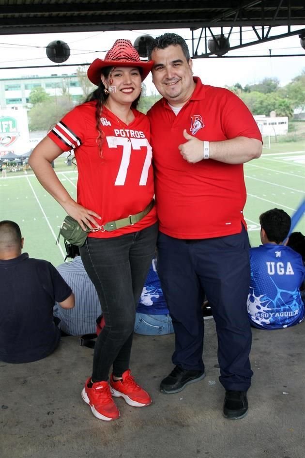 Krisstel Castillo y Gerardo Leal