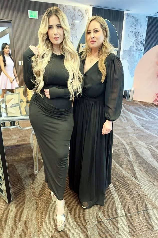 Athziri y Mireya Briones