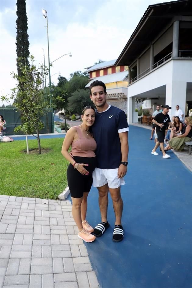 Ana Gabriela Palacio y Alejandro Bassol