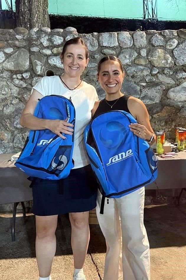 Ganadoras 6ta Femenil, Marcela Alvarado y Ana Laura León