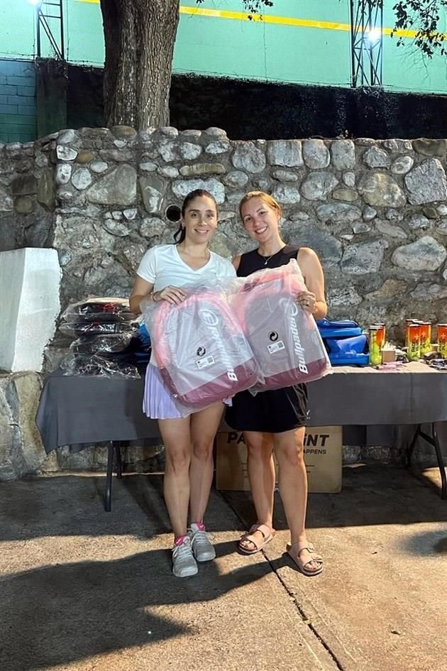 Ganadoras 5ta Femenil, Brenda Guerra y Sonia Jiménez