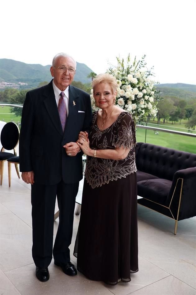 Alfredo Óscar Ruiz y Blanca González de Ruiz
