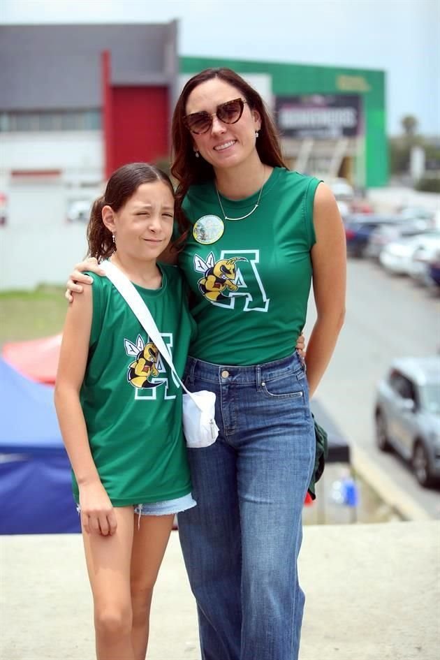 Ale Castro y Lorena Torres