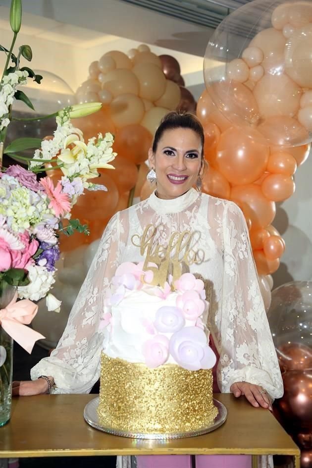 Alma Cavazos
