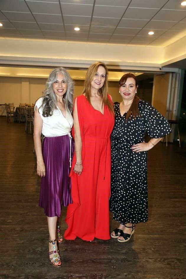Diana Sepúlveda, Laura Martínez y Laura Abrego
