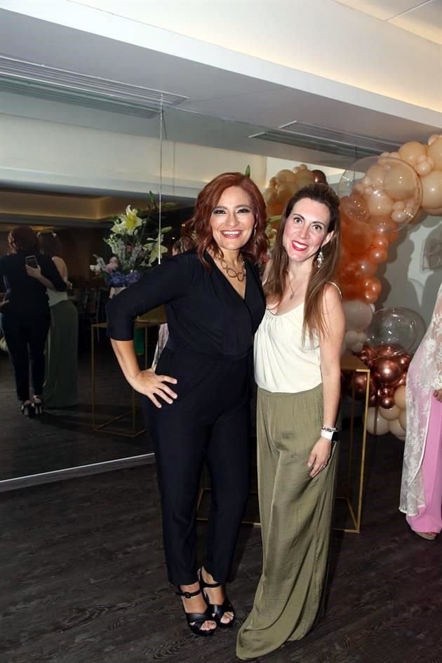 Érika Garza y Thelma Bueno