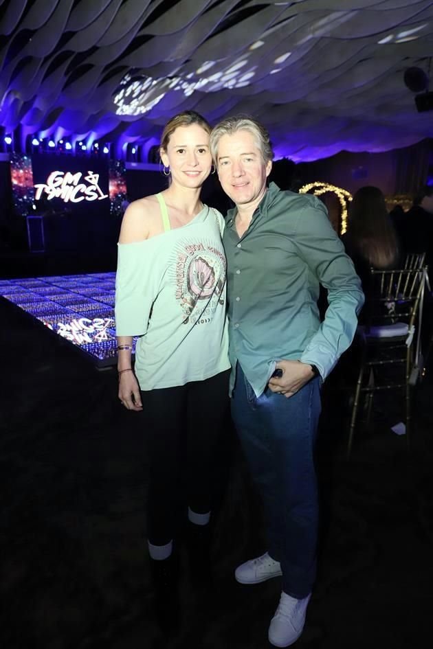 Claudia Garza y Mauricio Treviño