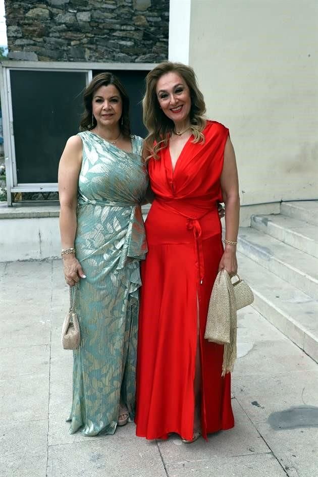 Claudia Cano y Silvia González