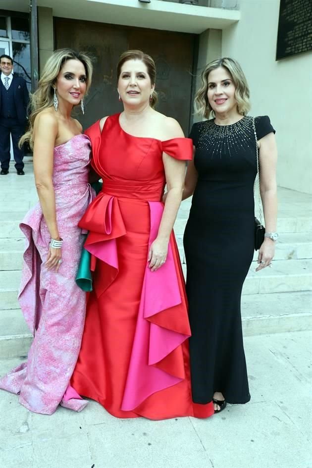 Ana González, Rosela González de Soriano y Belinda Kawas