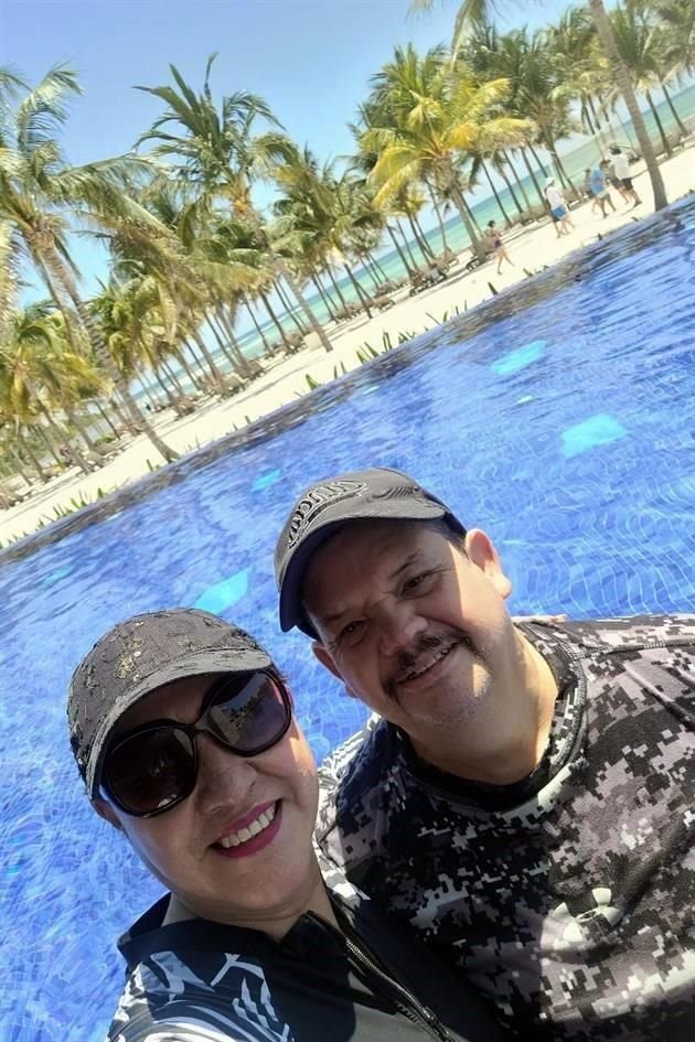 Fina Romero y Arturo Escajadillo