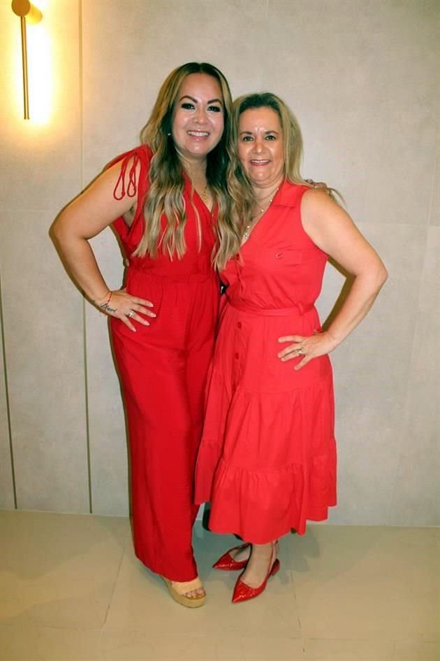 Dulce Toy y Monica Villarreal de Lozano