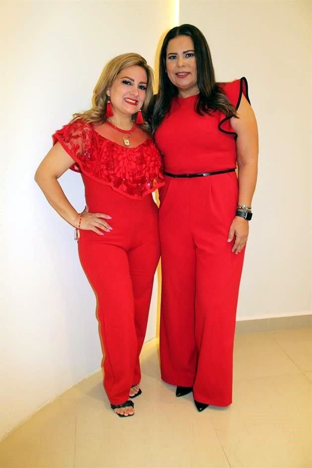 Jaqueline Treviño y Marybel Garza