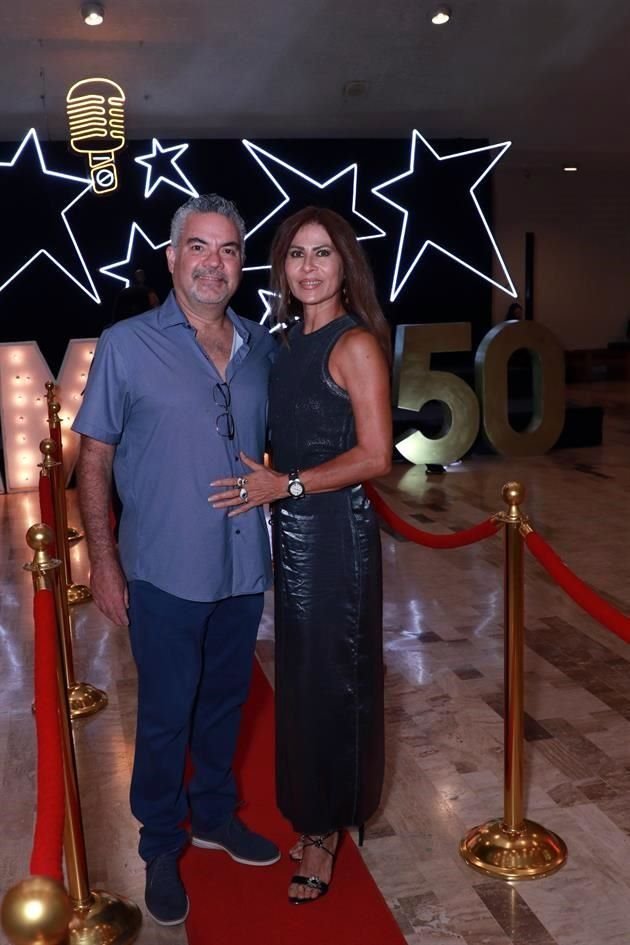 Jesús Tamez Vargas e Ivett Sotomayor de Tamez