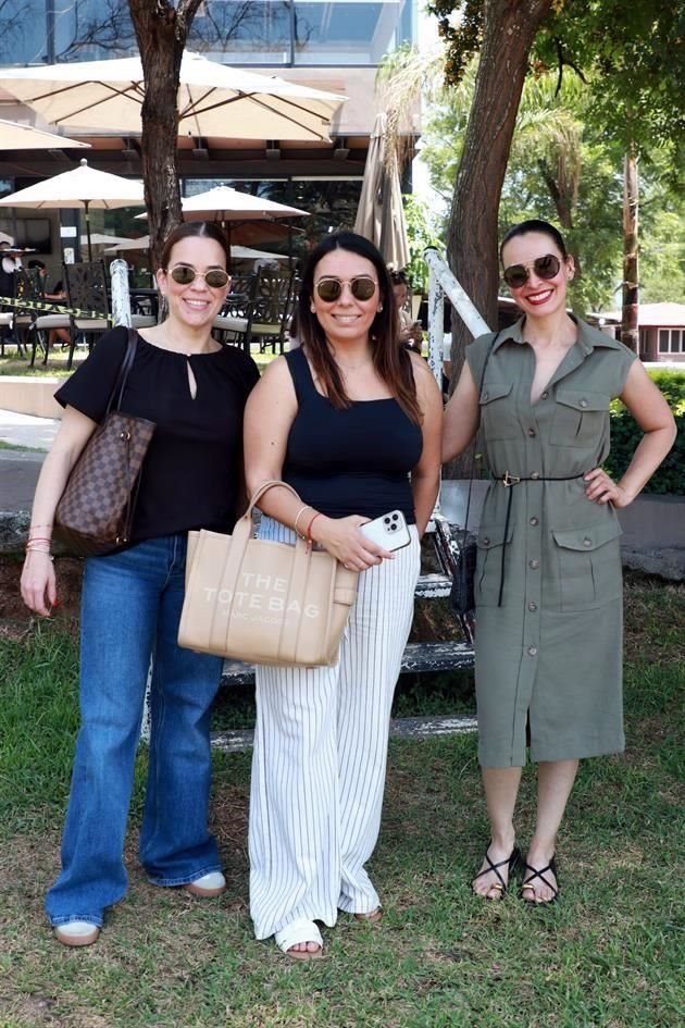 Lily García, Irma Peñuñuri y Motse Hermosillo