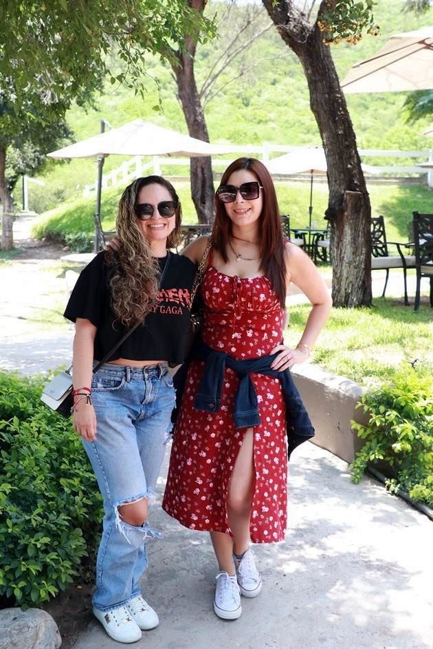 Aritma Olazarán y Mónica Olguín